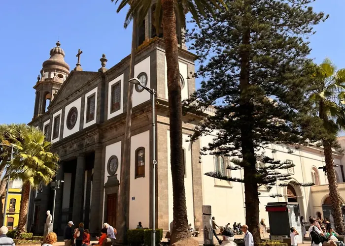 Апартаменты En Calle Heraclio Sanchez Сан-Кристобаль-де-Ла-Лагуна